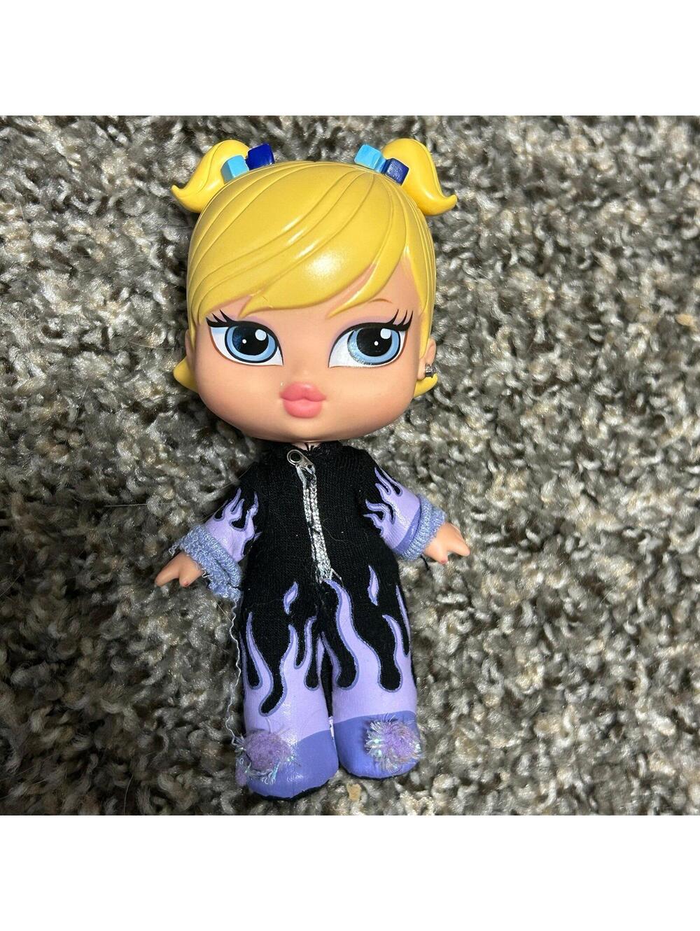 MGA Bratz Fashion Doll Bratz BABYZ Cloe Re-Dressed Flames Jumpsuit Outfit